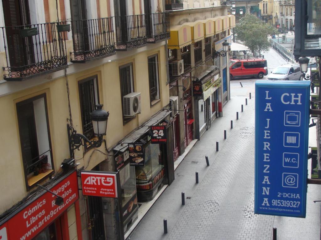 Inter Puerta Del Sol Pension Madrid Pokoj fotografie